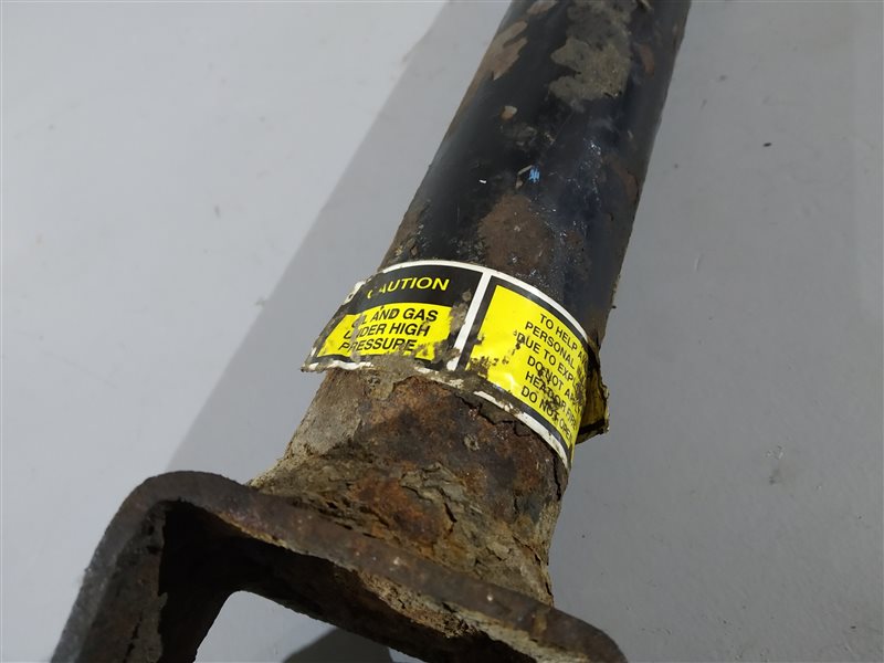 амортизатор, 1565 рублей, Санкт-Петербург