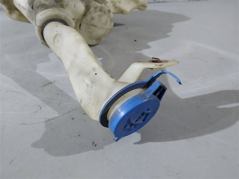 бачок омывателя, 1825 рублей, Санкт-Петербург