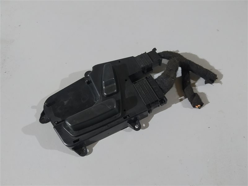 кнопки управления сиденьем, 1540 рублей, Санкт-Петербург