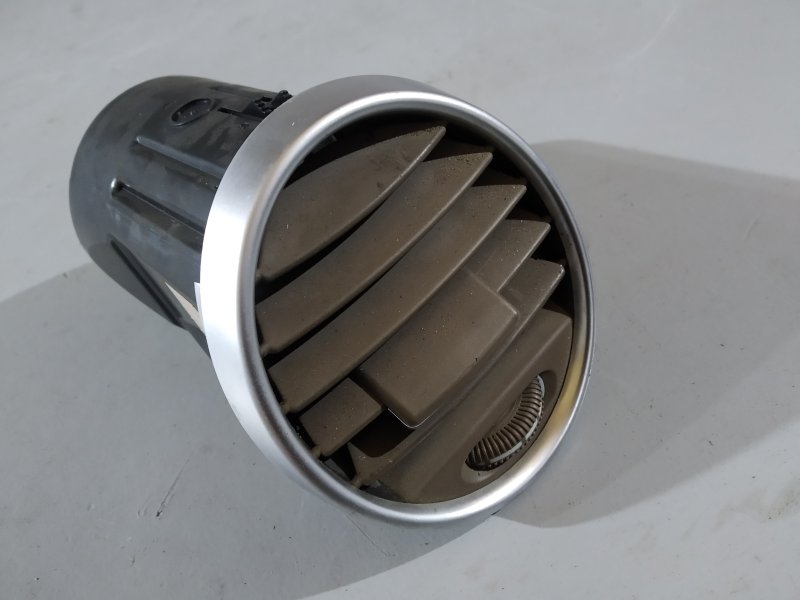 Дефлектор воздушный, 1205 рублей, Санкт-Петербург