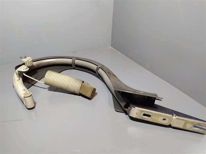 петля багажника, 1050 рублей, Санкт-Петербург