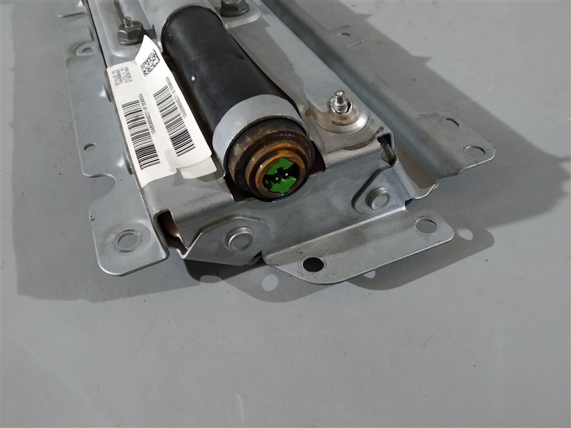 подушка безопасности коленная, 2535 рублей, Санкт-Петербург