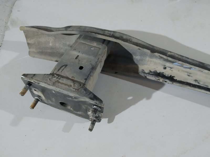 усилитель бампера, 3640 рублей, Санкт-Петербург