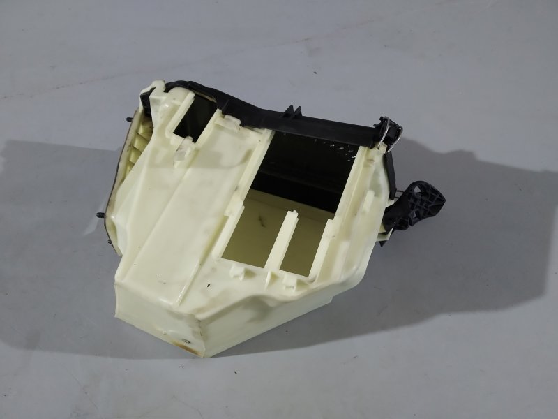 корпус блока предохранителей, 1530 рублей, Санкт-Петербург