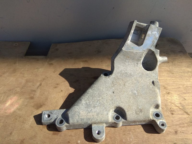 кронштейн двигателя, 1820 рублей, Санкт-Петербург