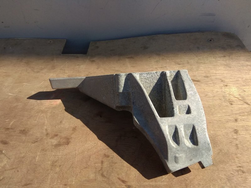 кронштейн двигателя, 1820 рублей, Санкт-Петербург