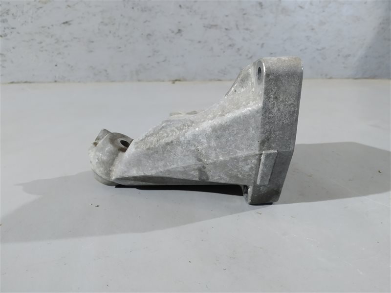 кронштейн двигателя, 3255 рублей, Санкт-Петербург