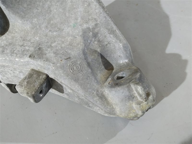 кронштейн двигателя, 3255 рублей, Санкт-Петербург