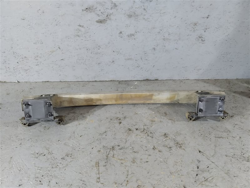 усилитель бампера, 2395 рублей, Санкт-Петербург