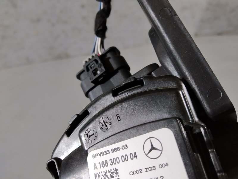 педаль газа, 1810 рублей, Санкт-Петербург