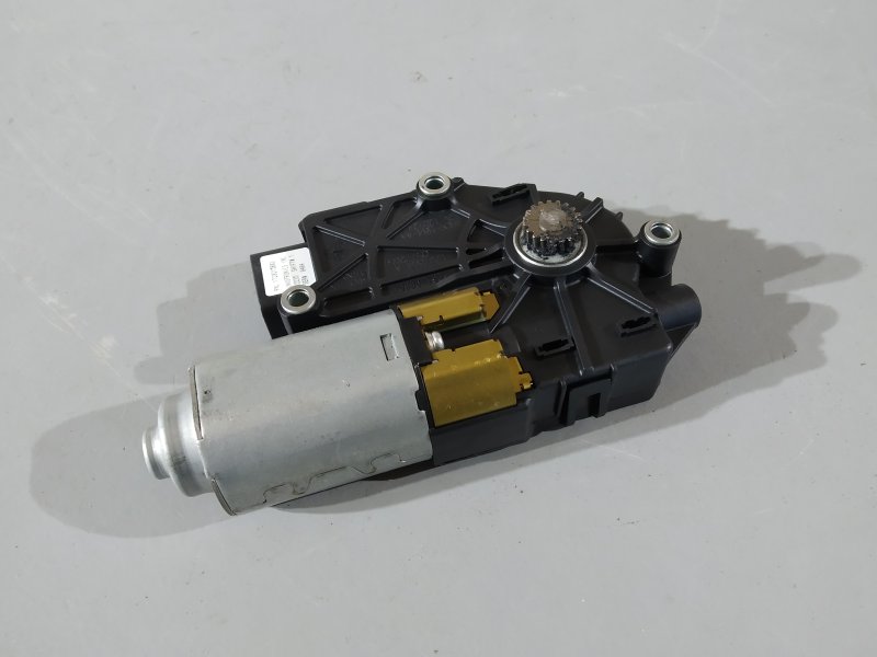 моторчик шторки люка, 1130 рублей, Санкт-Петербург