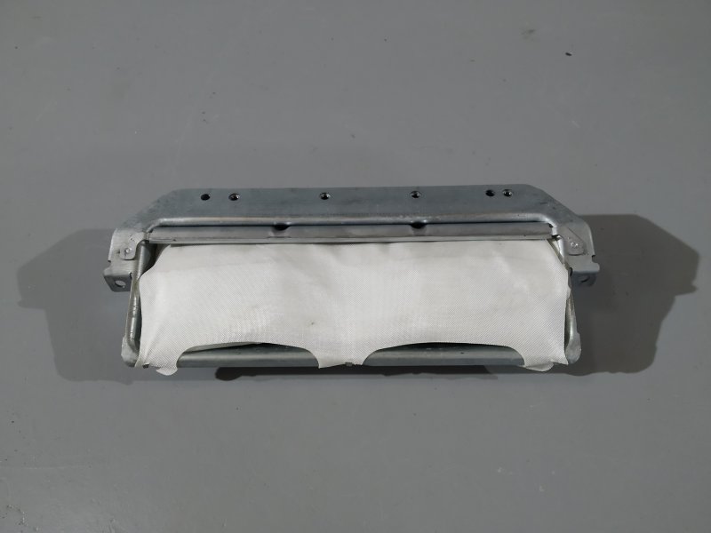 подушка безопасности коленная, 2980 рублей, Санкт-Петербург