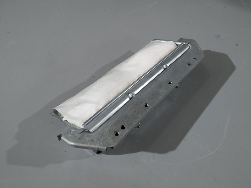 подушка безопасности коленная, 2980 рублей, Санкт-Петербург