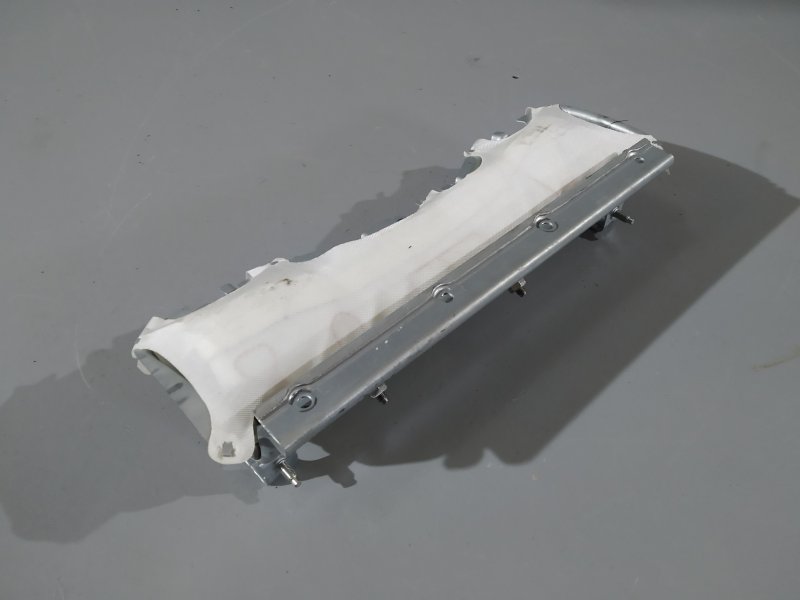 подушка безопасности коленная, 3625 рублей, Санкт-Петербург