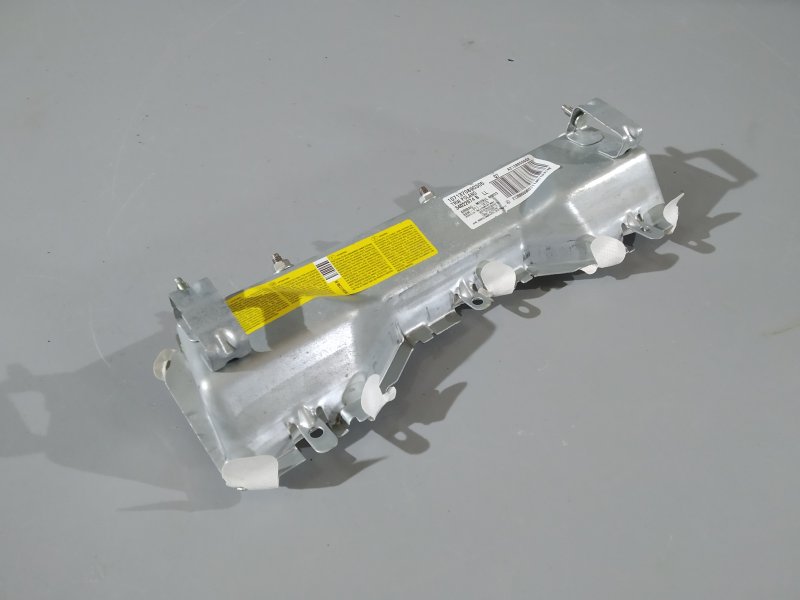 подушка безопасности коленная, 3625 рублей, Санкт-Петербург