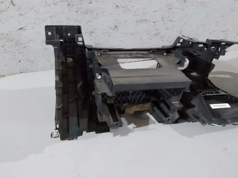 накладка под торпедо, 7315 рублей, Санкт-Петербург