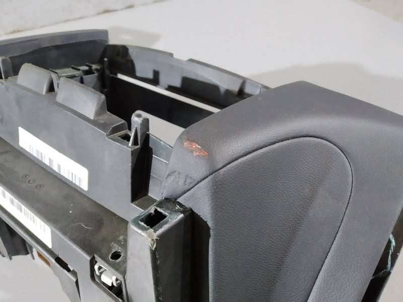 накладка под торпедо, 7315 рублей, Санкт-Петербург