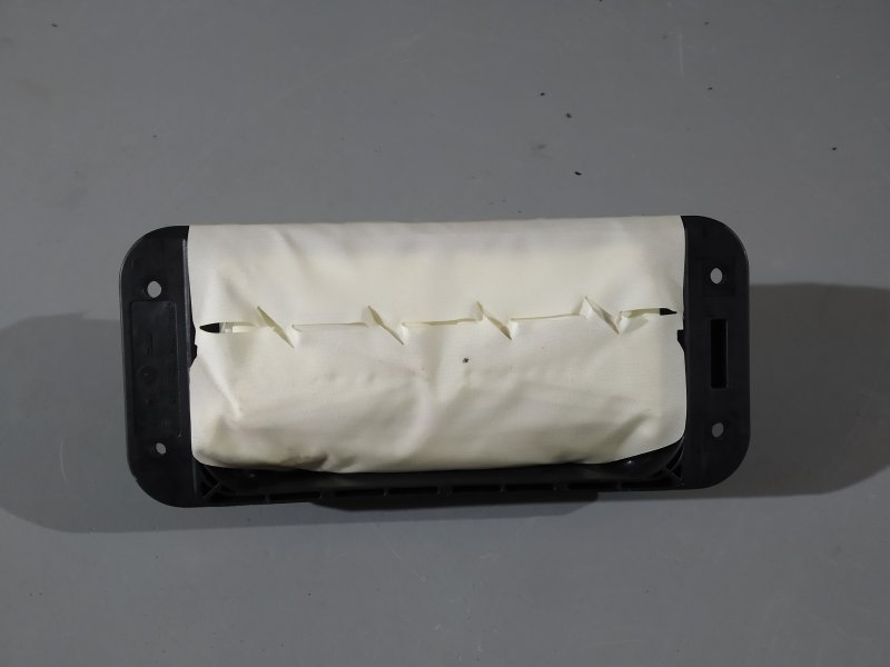 подушка в торпедо, 4910 рублей, Санкт-Петербург