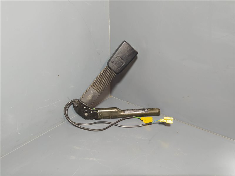 замок ремня безопасности, 2235 рублей, Санкт-Петербург