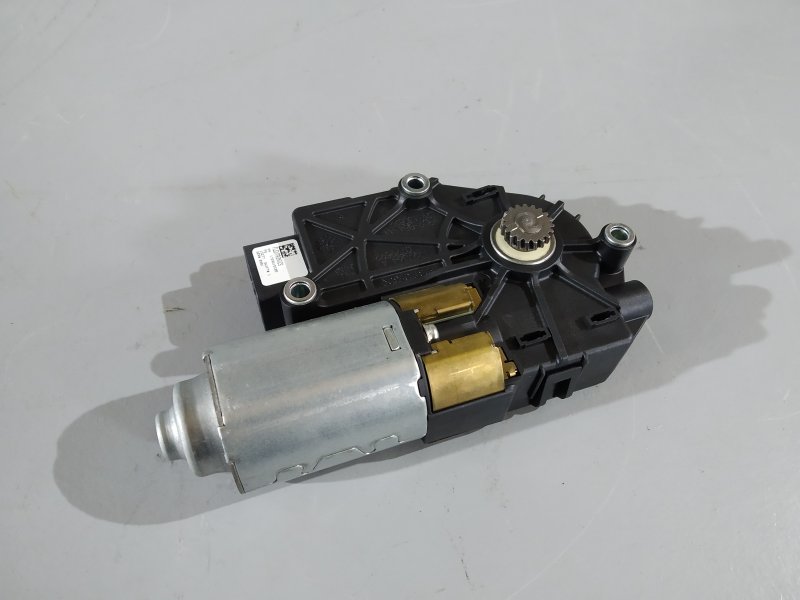 моторчик шторки люка, 1075 рублей, Санкт-Петербург