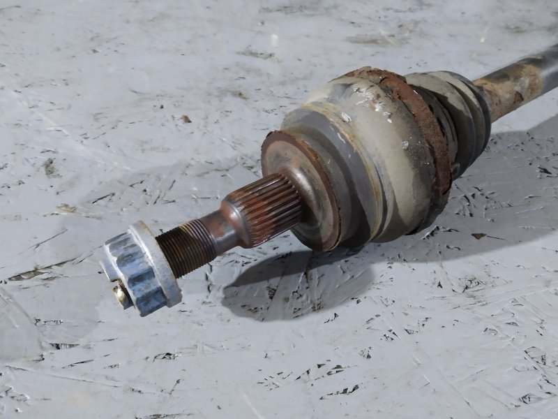 полуось, 3005 рублей, Санкт-Петербург