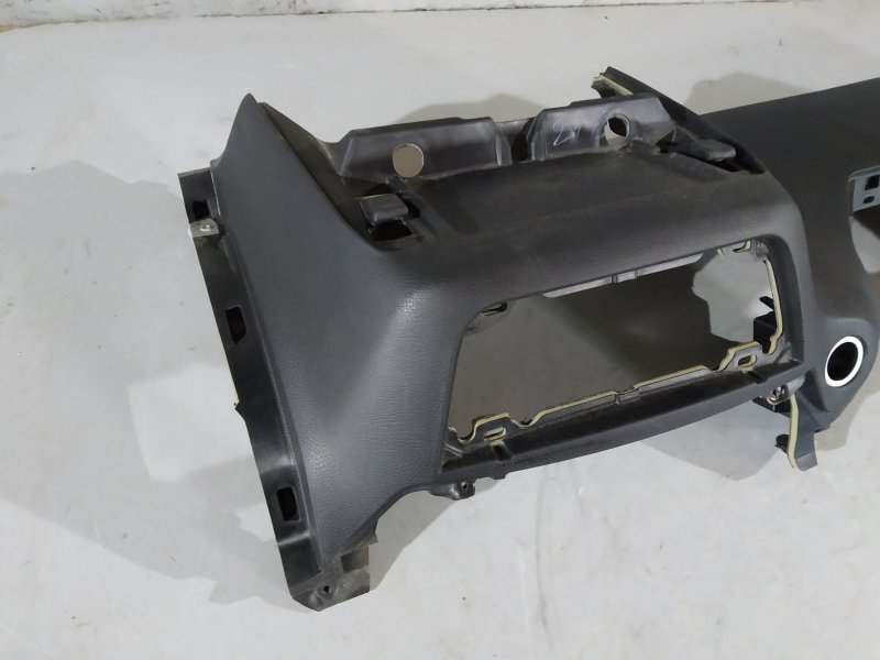 накладка под торпедо, 7390 рублей, Санкт-Петербург