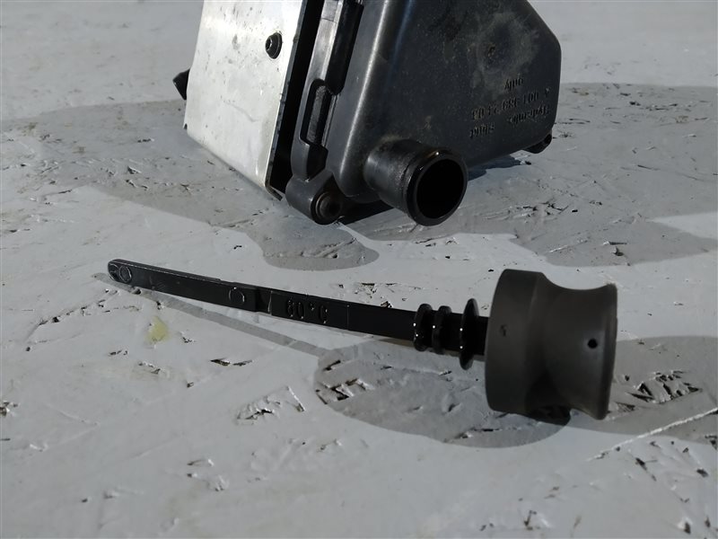 Бачок масляный, 2205 рублей, Санкт-Петербург