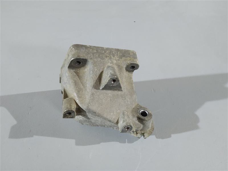 кронштейн двигателя, 1515 рублей, Санкт-Петербург