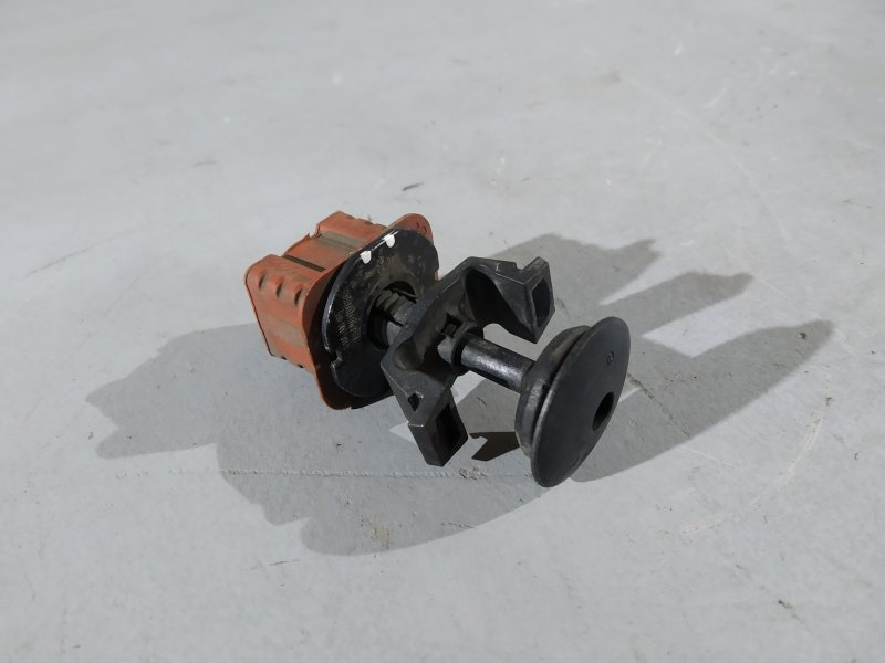 кронштейн радиатора, 770 рублей, Санкт-Петербург