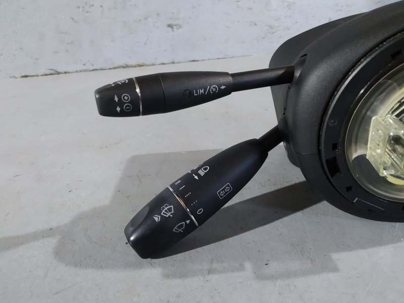 подрулевой переключатель, 6115 рублей, Санкт-Петербург