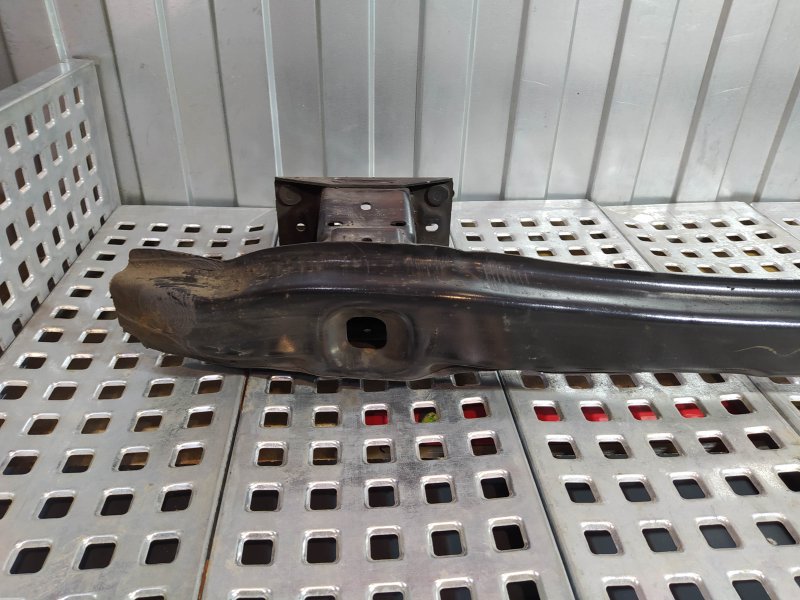 усилитель бампера, 3980 рублей, Санкт-Петербург