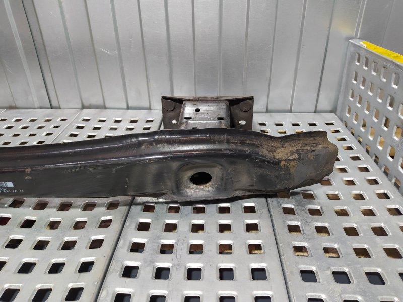 усилитель бампера, 3980 рублей, Санкт-Петербург