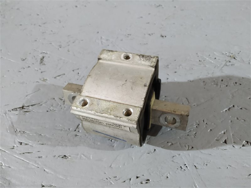 Подушка МКПП, 2235 рублей, Санкт-Петербург