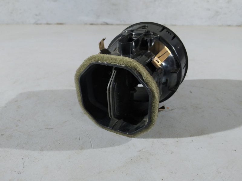 Дефлектор воздушный, 1175 рублей, Санкт-Петербург