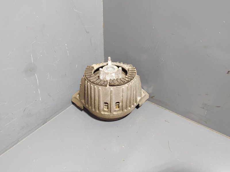 подушка двигателя, 1825 рублей, Санкт-Петербург