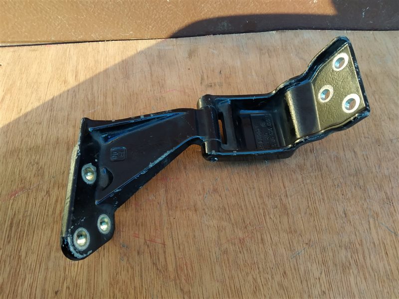 петля багажника, 1340 рублей, Санкт-Петербург