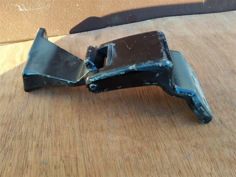 петля багажника, 1340 рублей, Санкт-Петербург