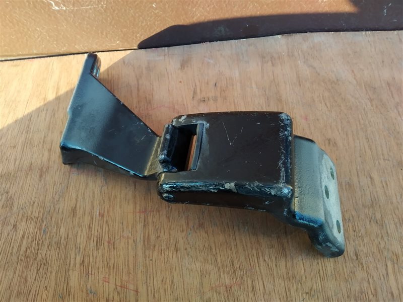 петля багажника, 1340 рублей, Санкт-Петербург