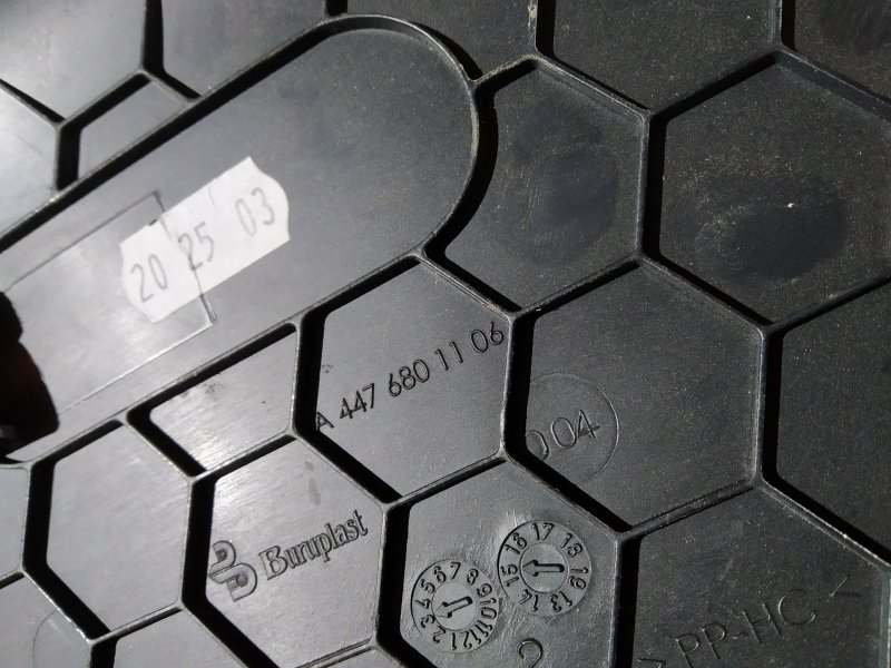 накладка под торпедо, 2235 рублей, Санкт-Петербург