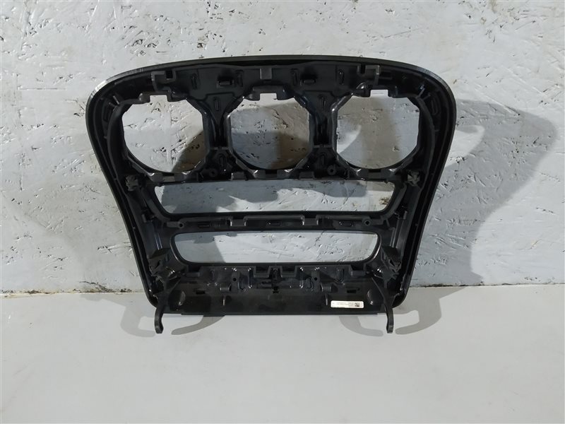 Накладка на торпедо, 3255 рублей, Санкт-Петербург