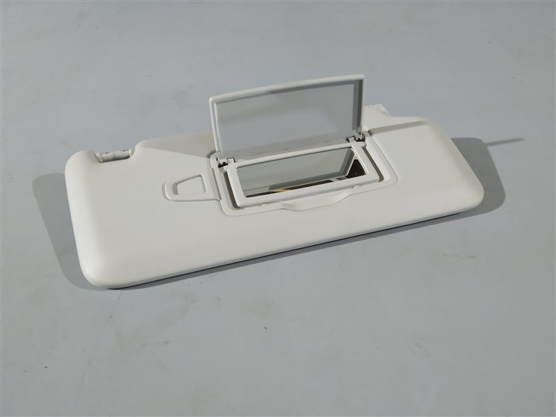 Козырек солнцезащитный, 1825 рублей, Санкт-Петербург