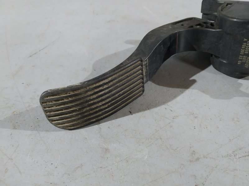 педаль газа, 1895 рублей, Санкт-Петербург