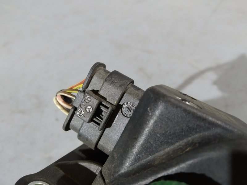 педаль газа, 1895 рублей, Санкт-Петербург