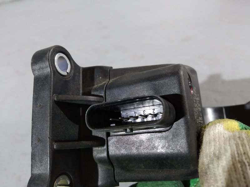 педаль газа, 1895 рублей, Санкт-Петербург