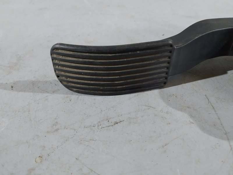 педаль газа, 1895 рублей, Санкт-Петербург