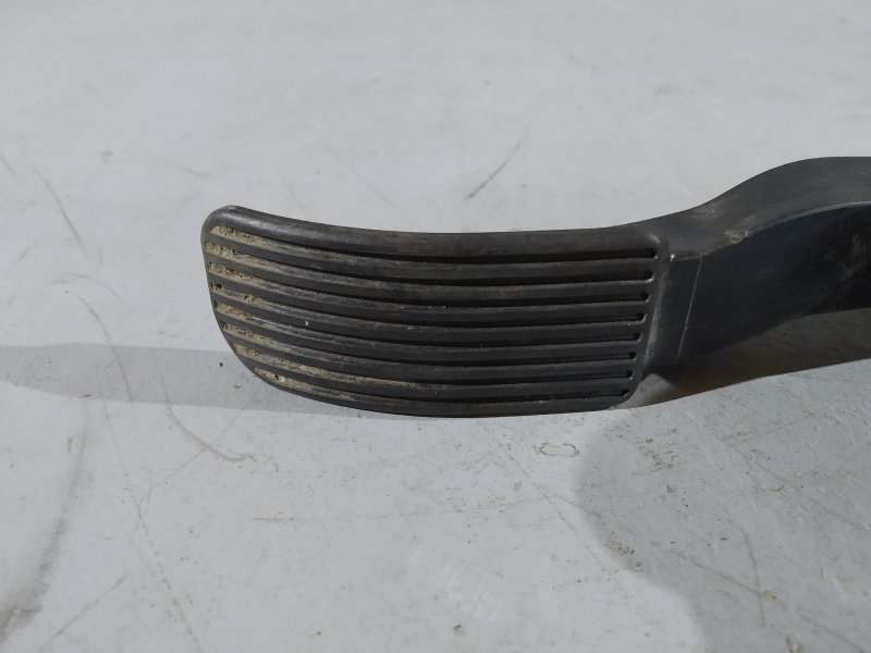 педаль газа, 1710 рублей, Санкт-Петербург