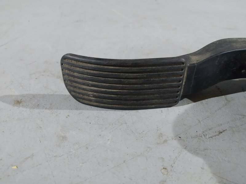 педаль газа, 1710 рублей, Санкт-Петербург