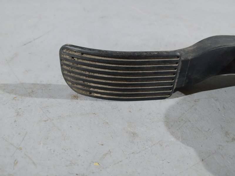 педаль газа, 1710 рублей, Санкт-Петербург