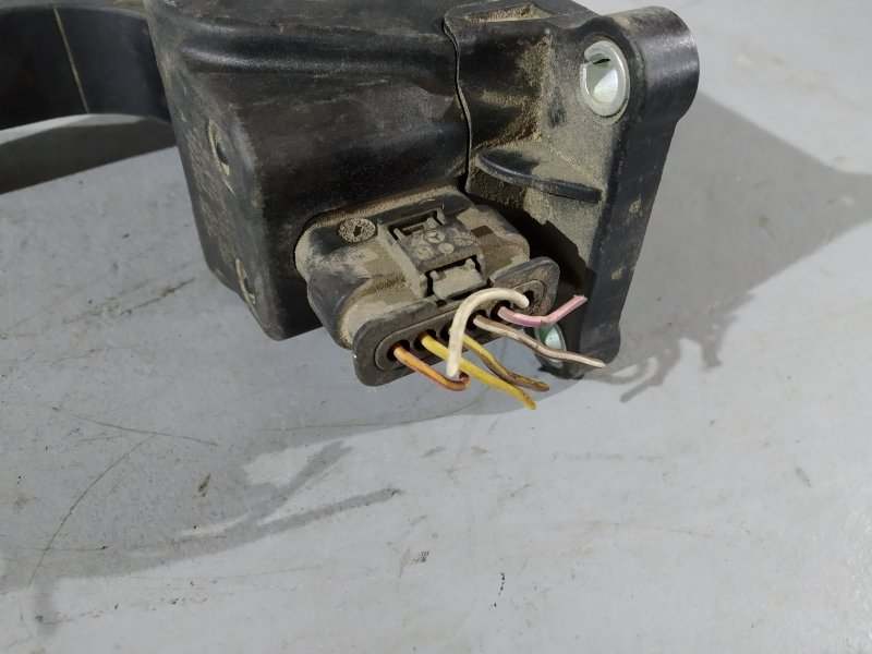 педаль газа, 1710 рублей, Санкт-Петербург