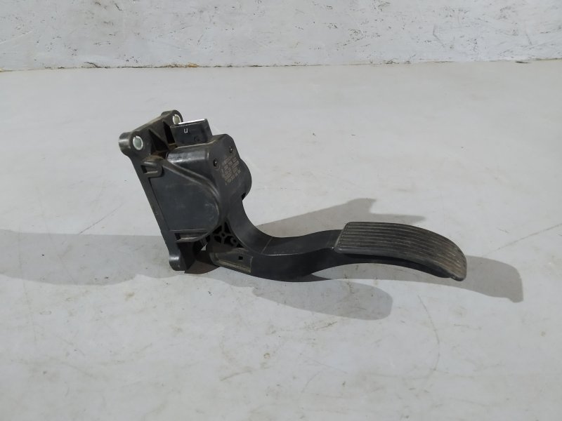 педаль газа, 1710 рублей, Санкт-Петербург